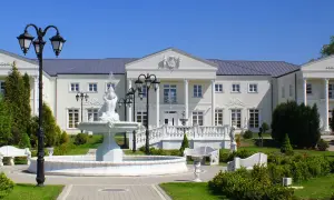 Biały Pałac Łódź: Ekskluzywna sala weselna w malowniczym ogrodzie