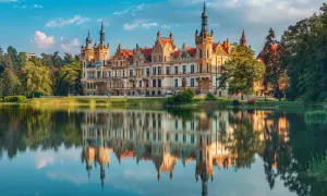Pałac Łagów: Najciekawsze atrakcje turystyczne w Łagowie