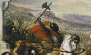 Rycerz na białym koniu wznosi topór, symbolizując bitwę pod Poitiers. W tle widać zgiełk starcia i miasto.