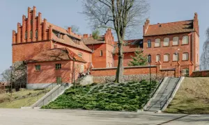 Olsztynek Zamek: Historia i zwiedzanie zamku w Olsztynku