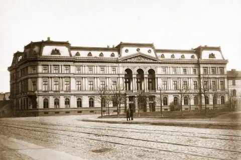 Pałac Kronenberga - zapomniana perła warszawskiej architektury XIX wieku