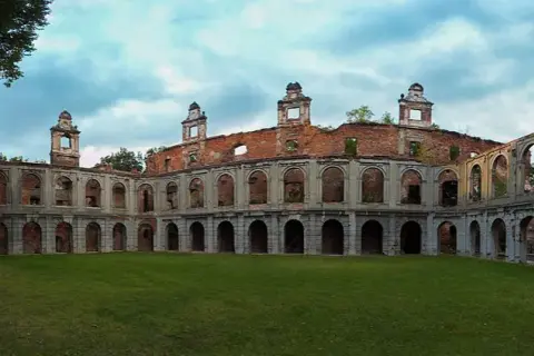 Pałac w Tworkowie: niezwykły zabytek Górnego Śląska - atrakcje i historia
