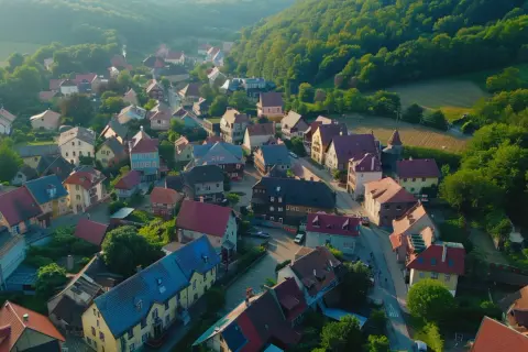 Klemensów – wszystko co warto wiedzieć przed wycieczką