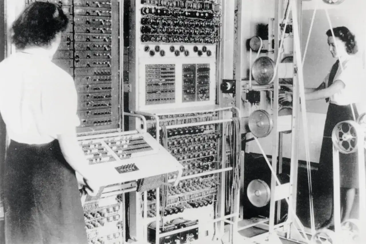 Kobiety pracujące przy ENIAC, jednym z pierwszych komputerów.