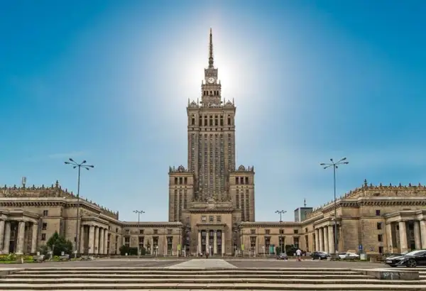 12 fascynujących ciekawostek o Pałacu Kultury i Nauki, które cię zaskoczą